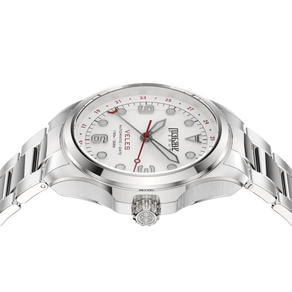 Veles Pearl White on its steel bracelet, seen from the crown side